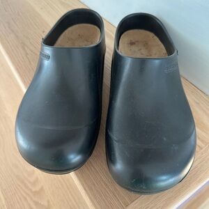 Gardenheir clogs 40 black